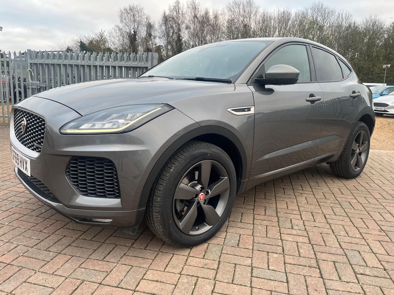 Used Jaguar E-Pace 2019 for sale - 76690948: Photo 5