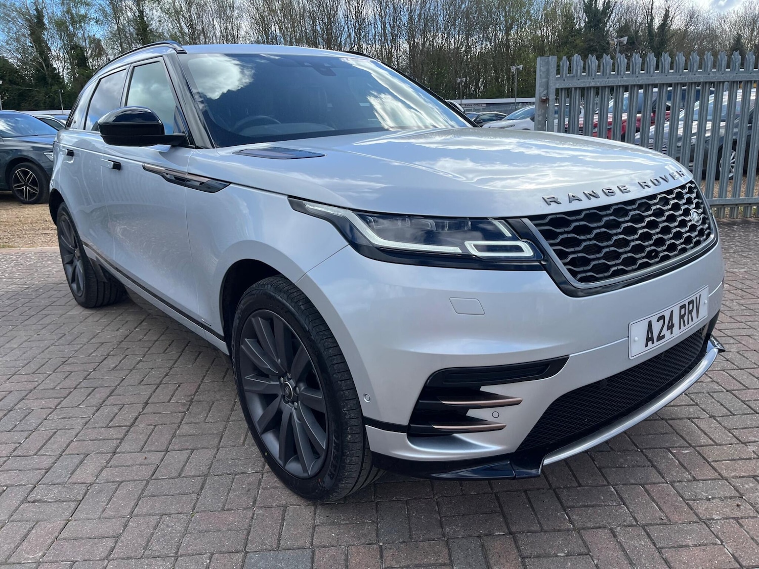 Used Land Rover Range Rover Velar 2020 for sale - 78141408: Photo 11