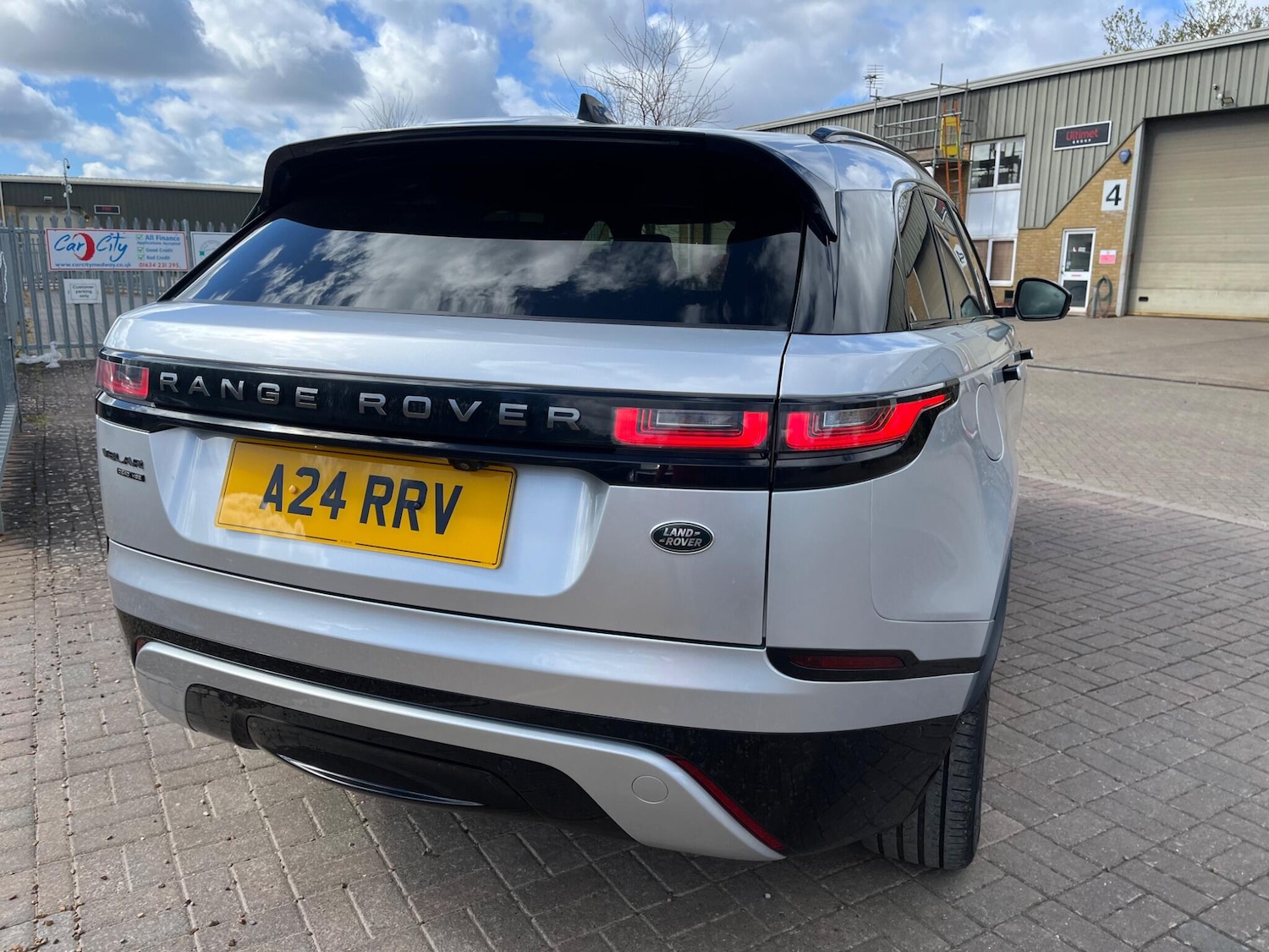 Used Land Rover Range Rover Velar 2020 for sale - 78141408: Photo 26