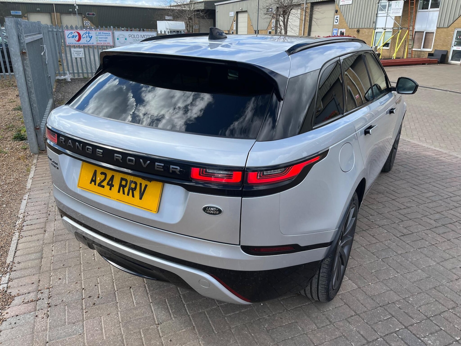Used Land Rover Range Rover Velar 2020 for sale - 78141408: Photo 30