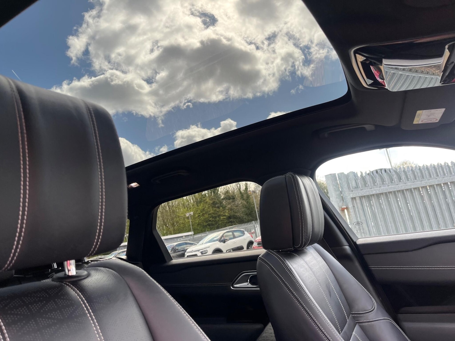 Used Land Rover Range Rover Velar 2020 for sale - 78141408: Photo 44