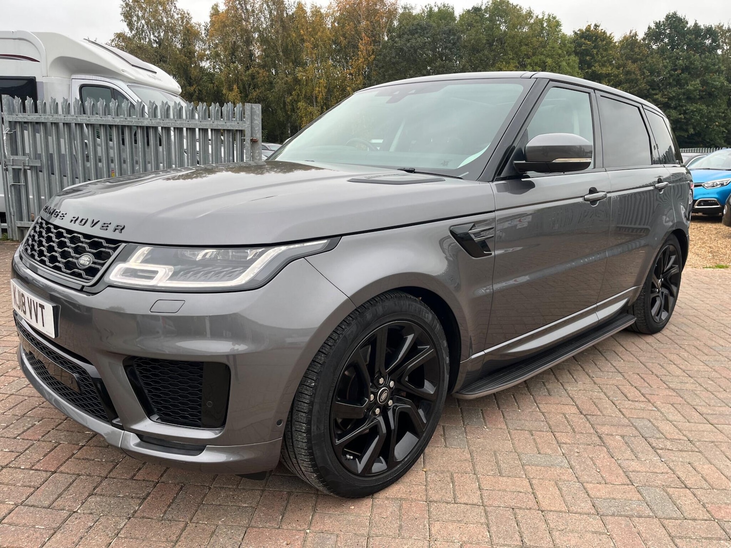 Used Land Rover Range Rover Sport 2018 for sale - 76690938: Photo 1