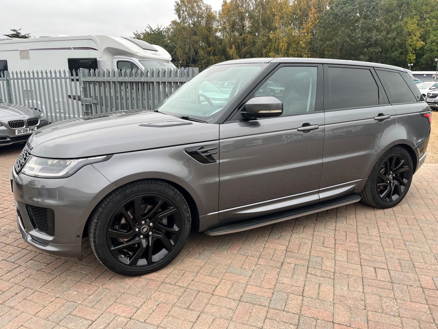 Used Land Rover Range Rover Sport 2018 for sale - 76690938: Photo 17