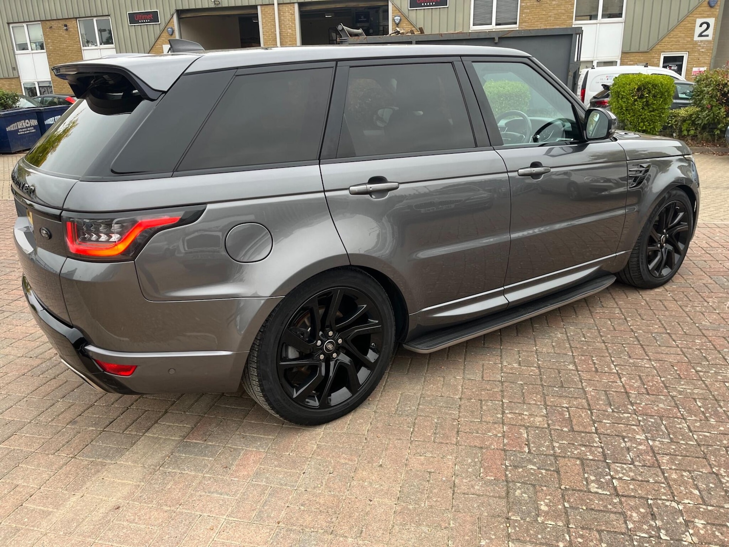 Used Land Rover Range Rover Sport 2018 for sale - 76690938: Photo 25
