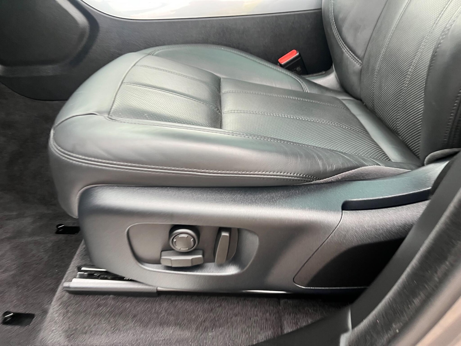 Used Land Rover Range Rover Sport 2018 for sale - 76690938: Photo 28