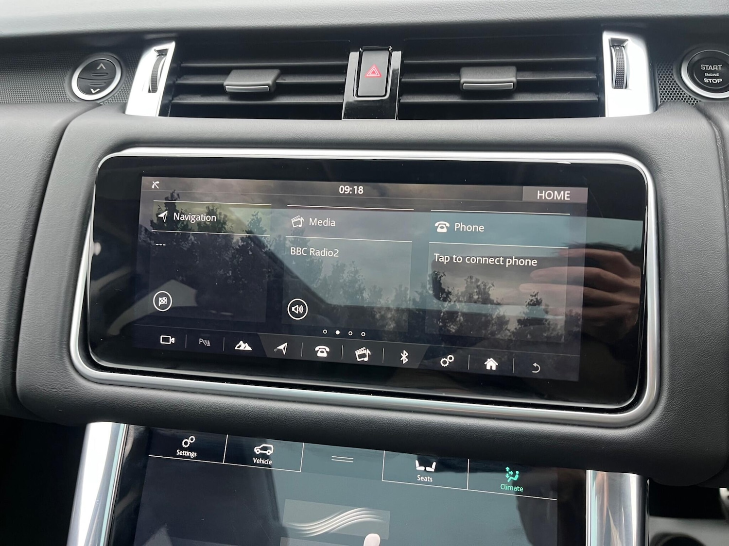 Used Land Rover Range Rover Sport 2018 for sale - 76690938: Photo 46