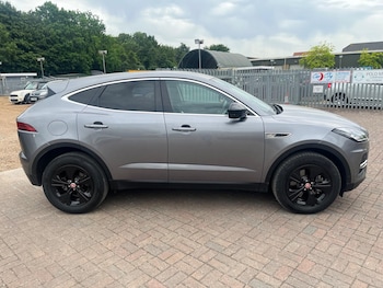 Used Jaguar E-Pace 2021 for sale - 78752684: Photo