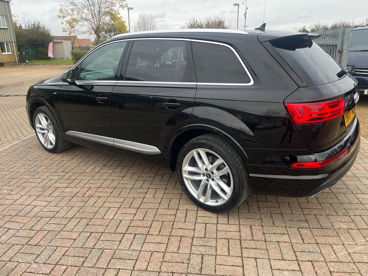 Used Audi Q7 2015 for sale - 76690946: Photo 19