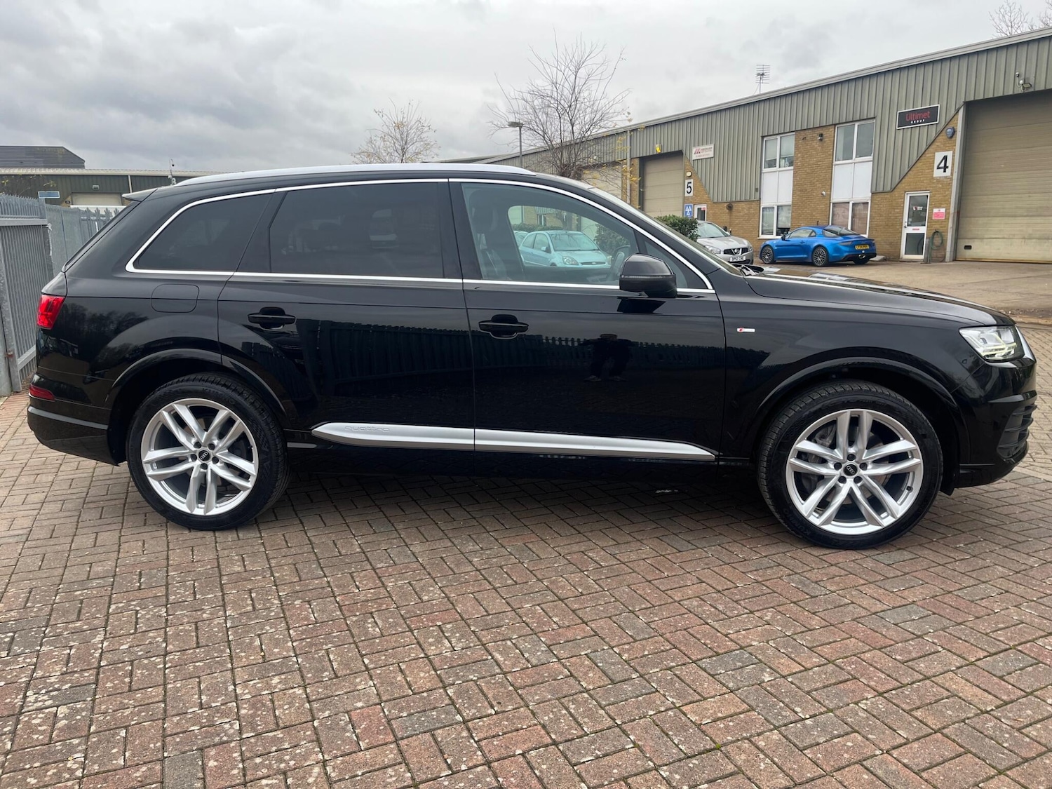 Used Audi Q7 2015 for sale - 76690946: Photo 24