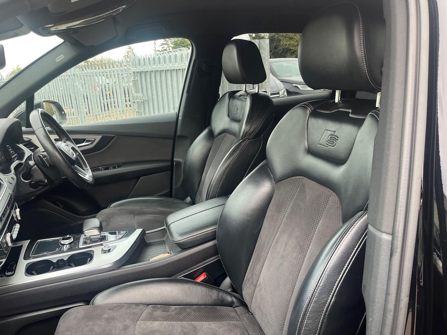 Used Audi Q7 2015 for sale - 76690946: Photo 57