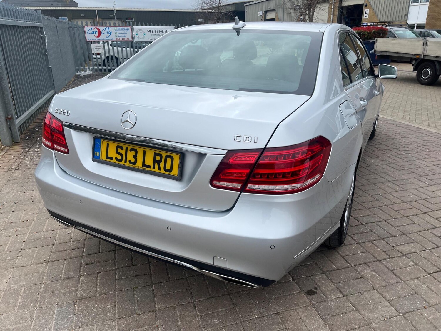 Used Mercedes-Benz E Class 2013 for sale - 78003578: Photo 19