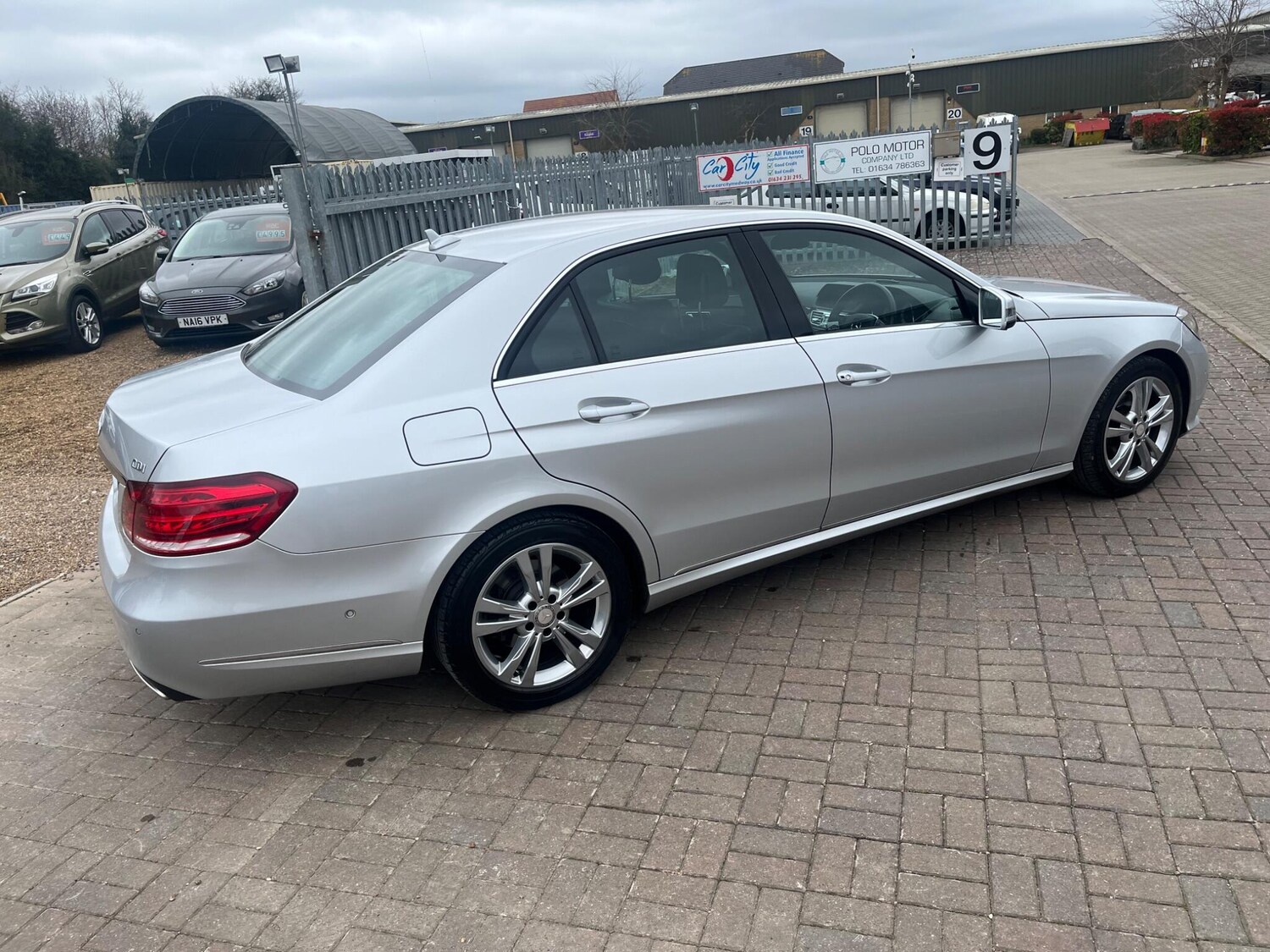 Used Mercedes-Benz E Class 2013 for sale - 78003578: Photo 23