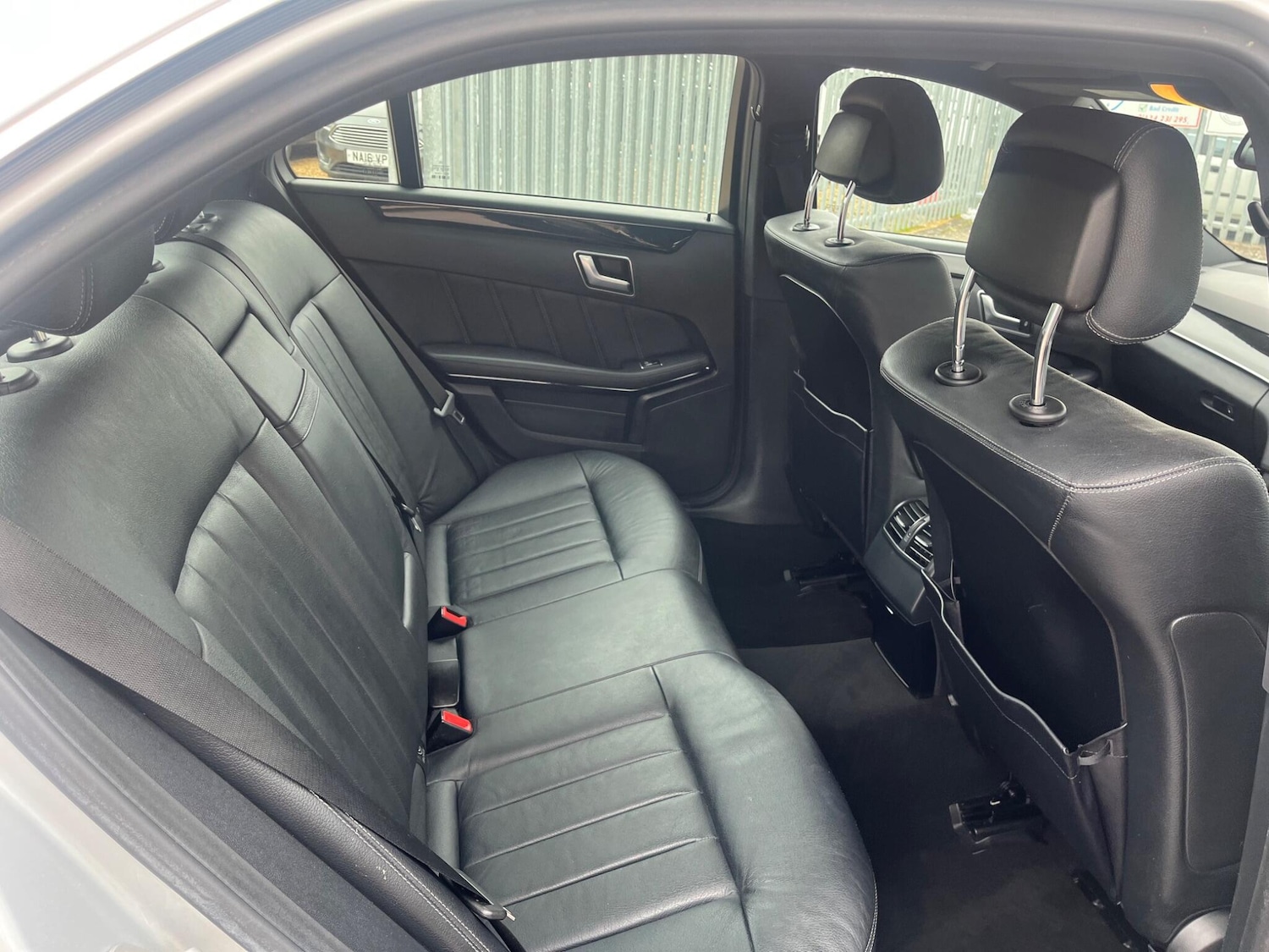 Used Mercedes-Benz E Class 2013 for sale - 78003578: Photo 28