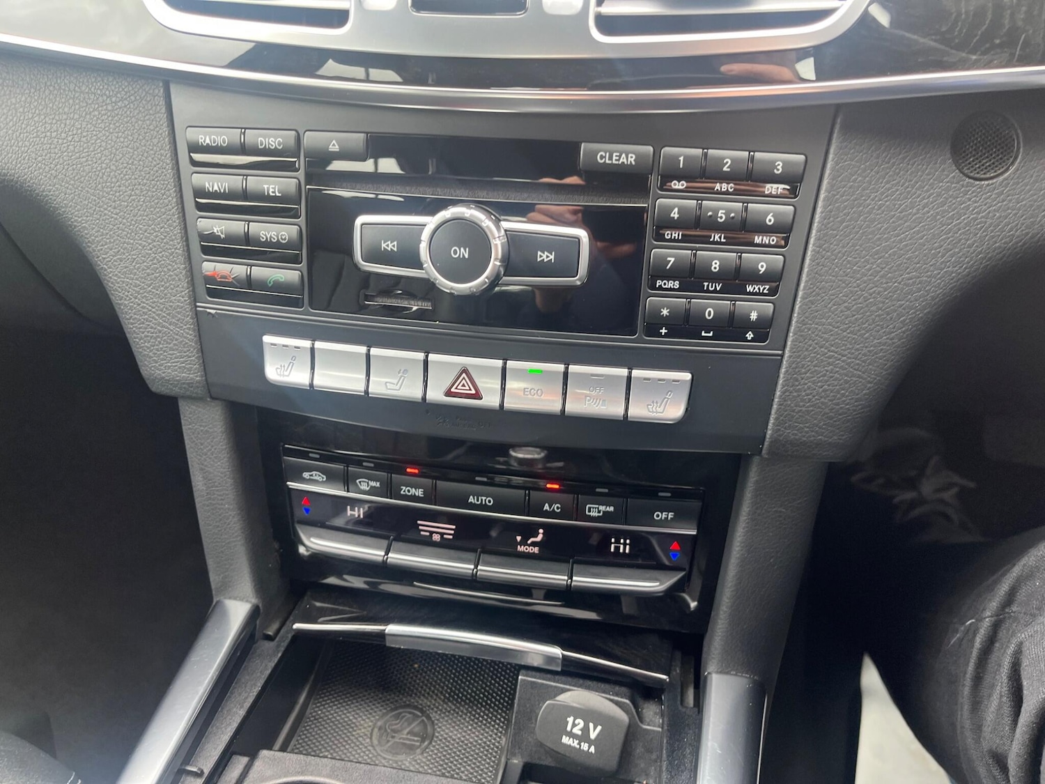 Used Mercedes-Benz E Class 2013 for sale - 78003578: Photo 40