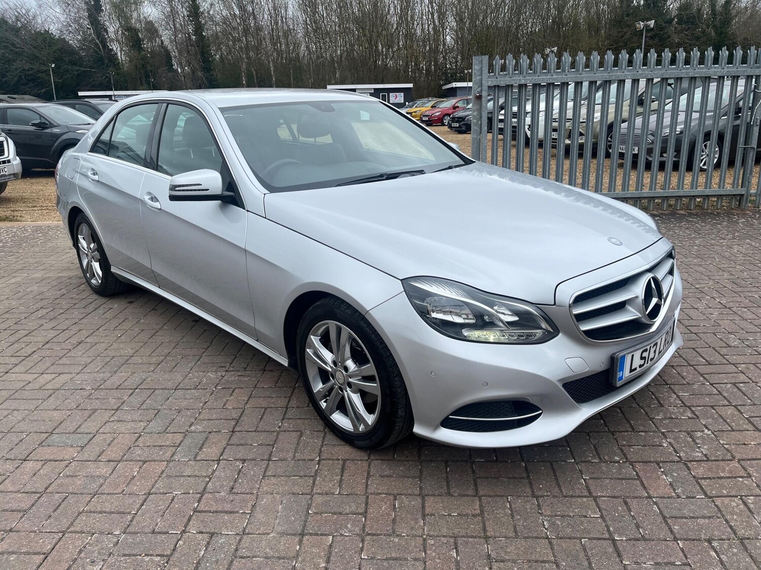 Used Mercedes-Benz E Class 2013 for sale - 78003578: Photo 6