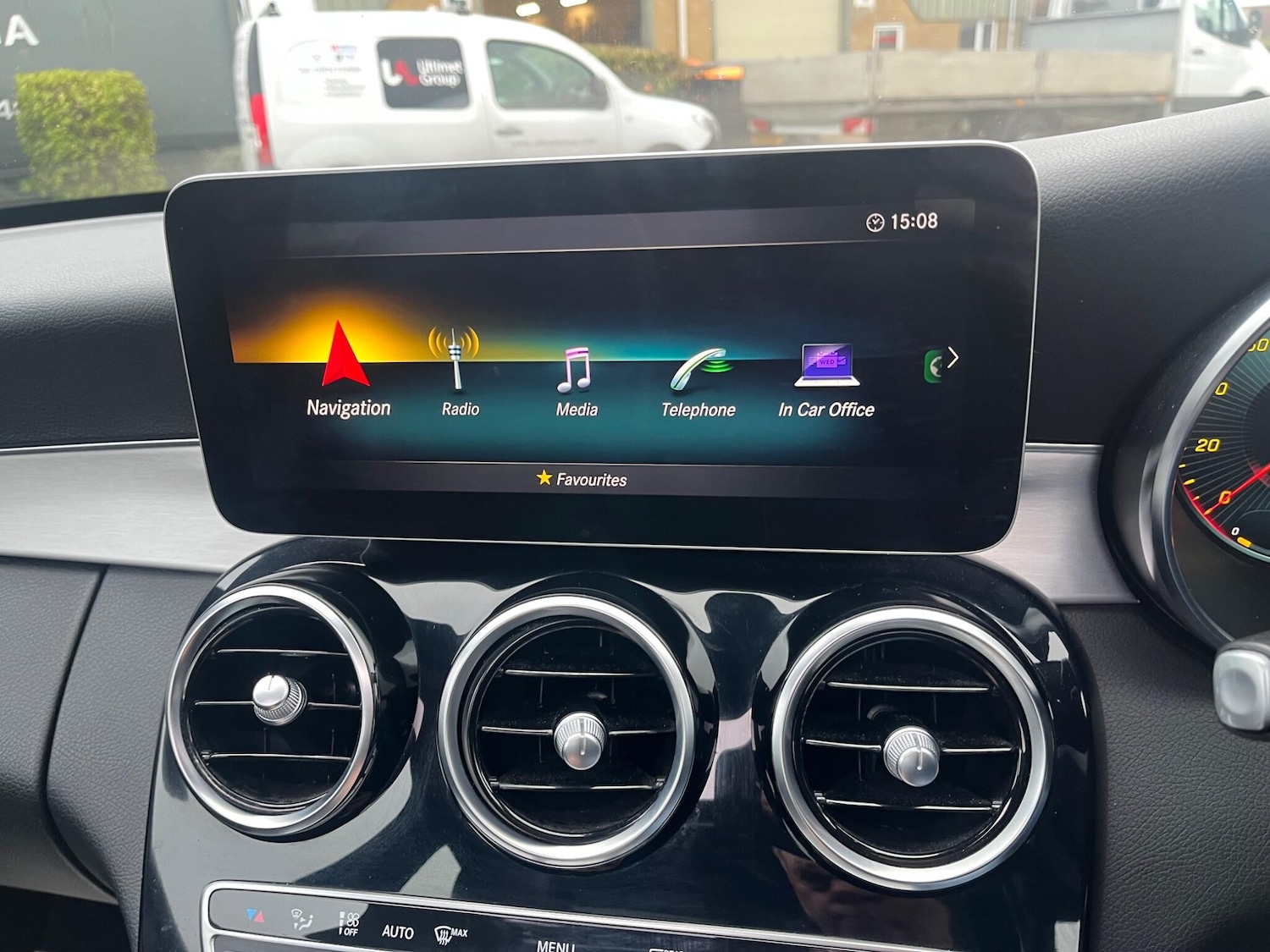 Used Mercedes-Benz C Class 2019 for sale - 77493750: Photo 51