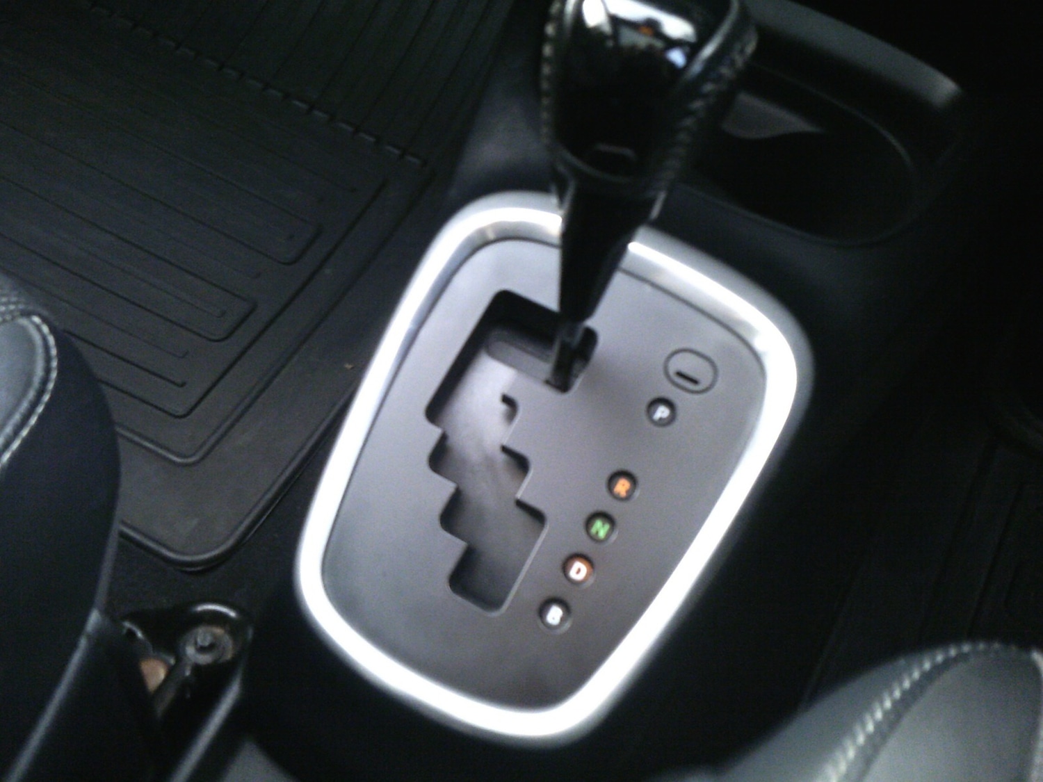 Used Toyota Yaris 2017 for sale - 77001486: Photo 8