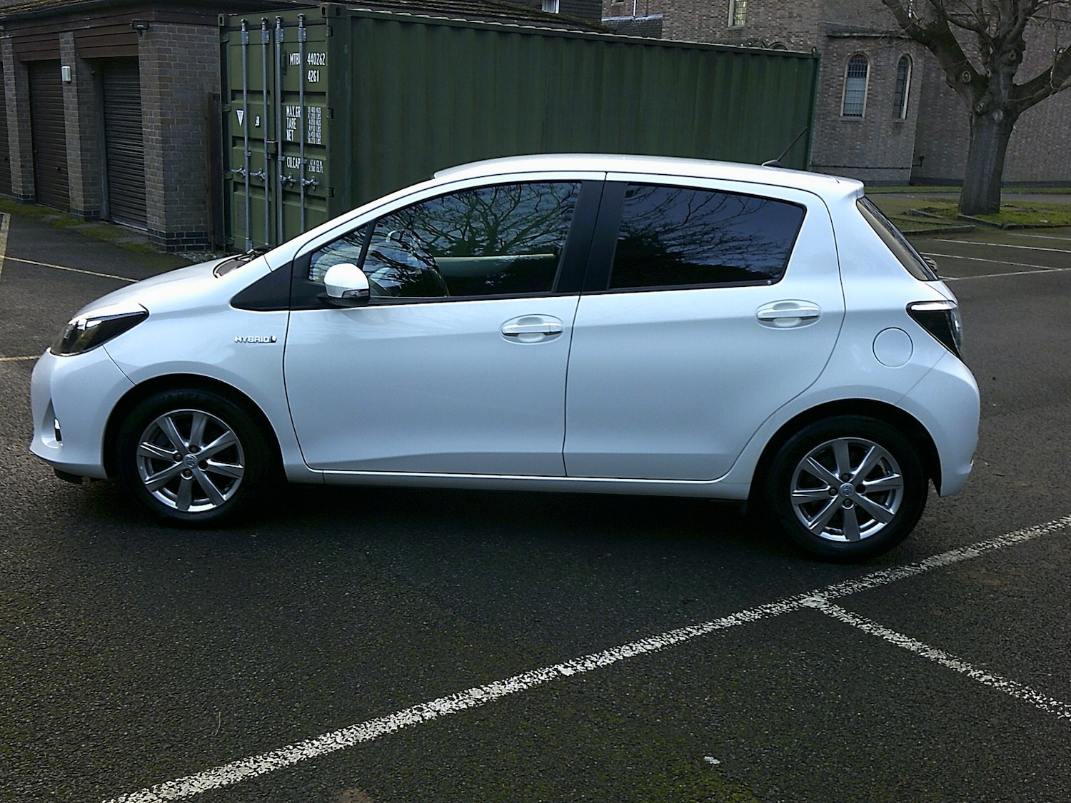 Used Toyota Yaris 2012 for sale - 76959883: Photo 4