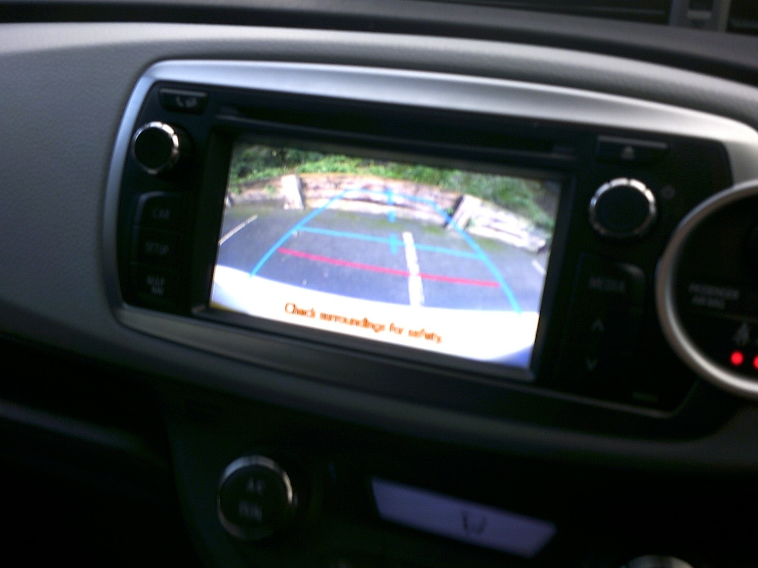 Used Toyota Yaris 2012 for sale - 76959883: Photo 8