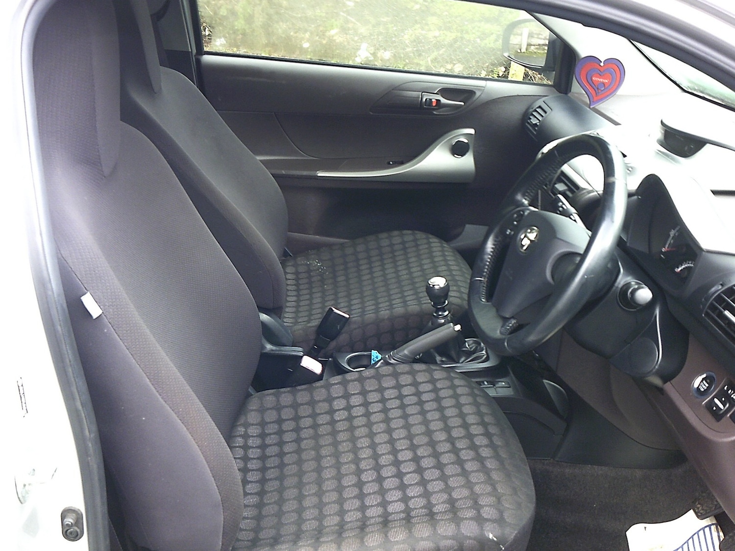 Used Toyota IQ 2009 for sale - 77567756: Photo 5