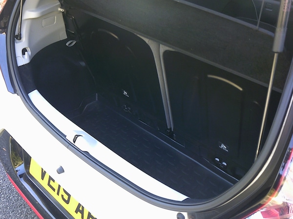 Used Toyota AYGO 2019 for sale - 76063984: Photo 9
