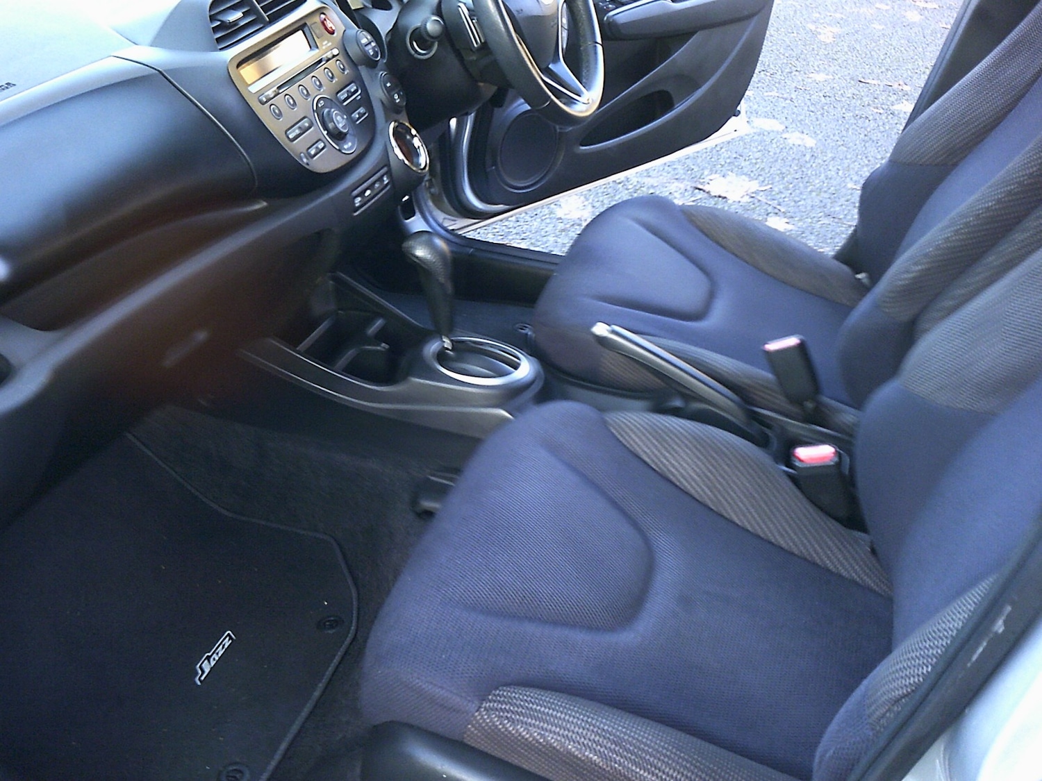 Used Honda Jazz 2014 for sale - 76792938: Photo 9