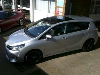 Used Toyota Verso 2017 for sale - 74339471: Photo