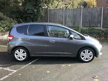 Used Honda Jazz 2014 for sale - 76413898: Photo