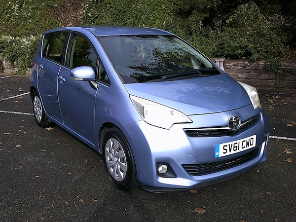Used Toyota Verso 2011 for sale - 76254988: Photo 1