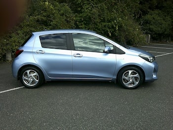 Used Toyota Yaris 2016 for sale - 79788677: Photo