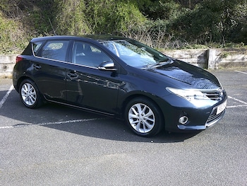 Used Toyota Auris 2013 for sale - 77917832: Photo