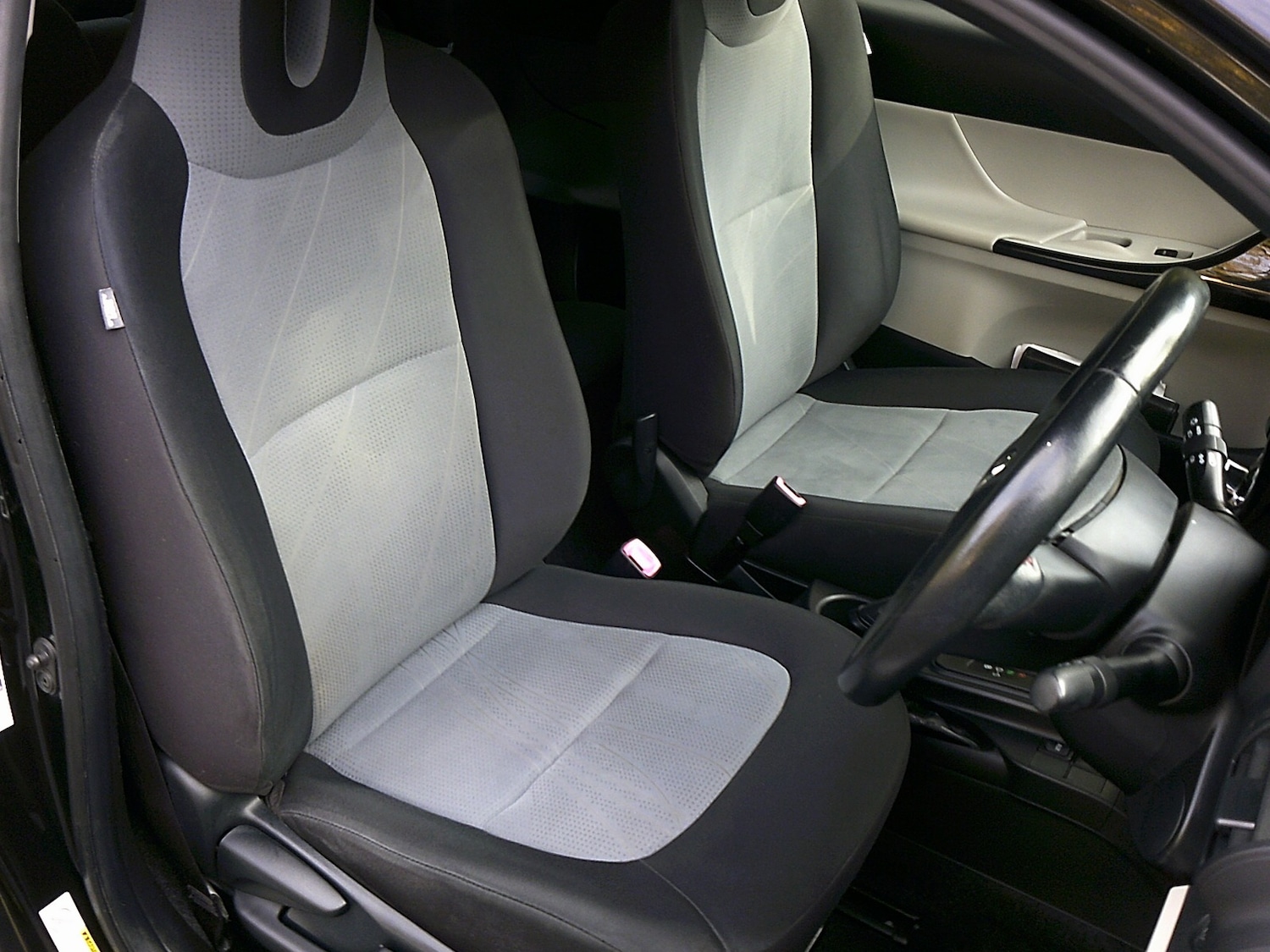 Used Toyota IQ 2012 for sale - 76422091: Photo 8