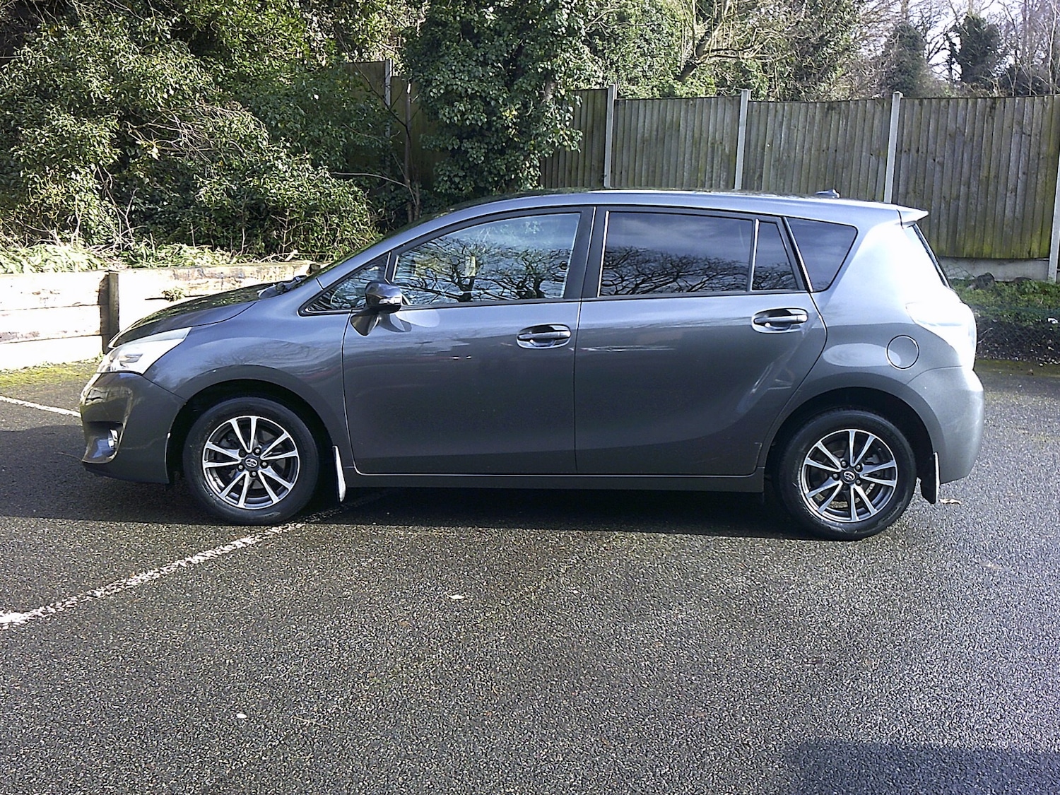 Used Toyota Verso 2014 for sale - 77639522: Photo 4