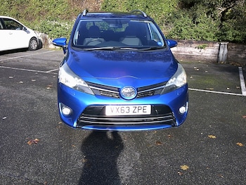 Used Toyota Verso 2013 for sale - 76384262: Photo