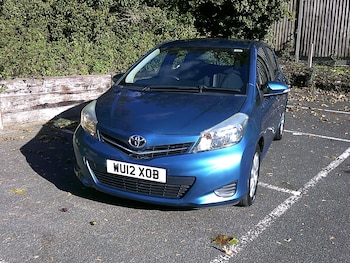 Used Toyota Yaris 2012 for sale - 76066865: Photo