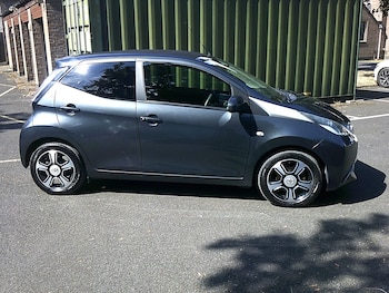 Used Toyota AYGO 2016 for sale - 79341049: Photo
