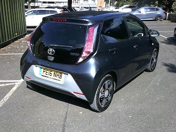 Used Toyota AYGO 2016 for sale - 79341049: Photo