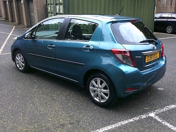 Used Toyota Yaris 2011 for sale - 78641987: Photo