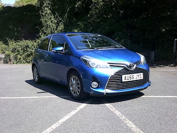 Used Toyota Yaris 2016 for sale - 78993243: Photo