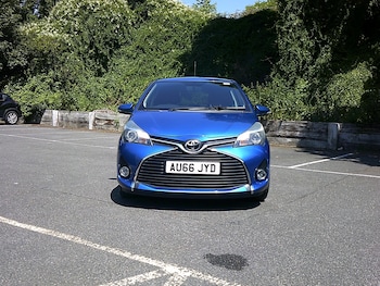 Used Toyota Yaris 2016 for sale - 78993243: Photo