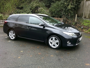 2015 (15) - 1.6 V-Matic Excel 5dr [Nav]