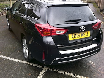 Used Toyota Auris 2015 for sale - 76765037: Photo