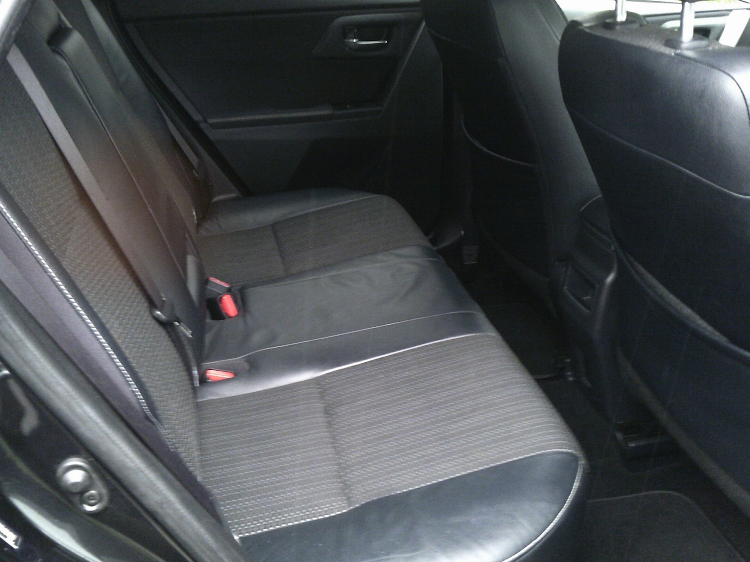 Used Toyota Auris 2015 for sale - 76765037: Photo 6