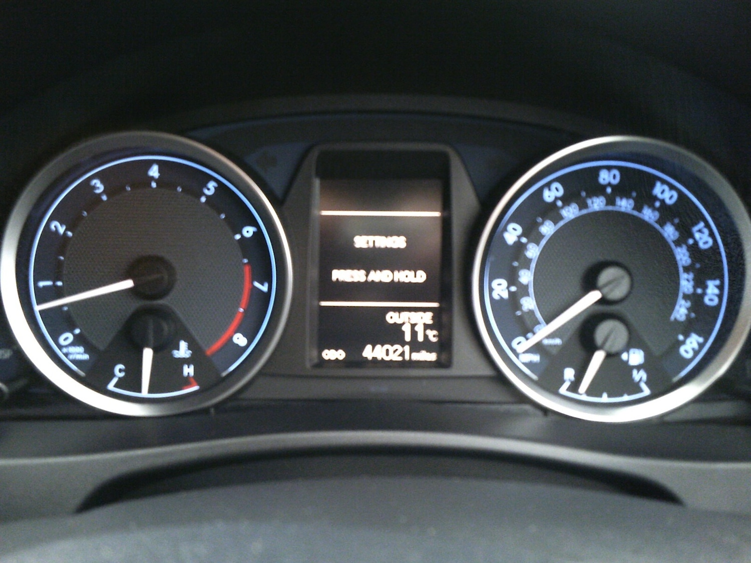 Used Toyota Auris 2015 for sale - 76765037: Photo 9