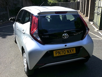 Used Toyota AYGO 2020 for sale - 79216483: Photo