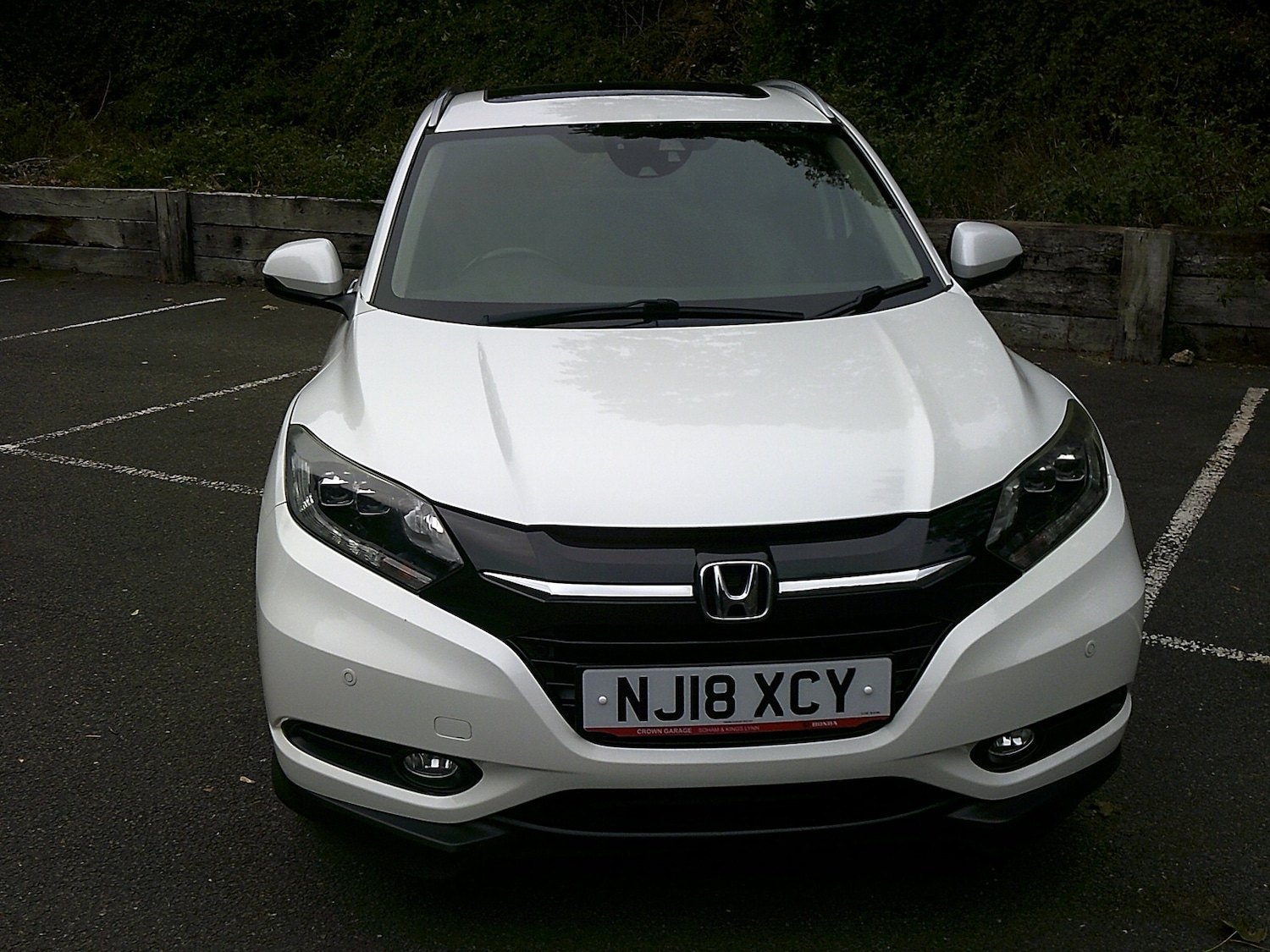 Used Honda HR-V 2018 for sale - 76142640: Photo 2