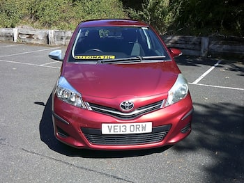 Used Toyota Yaris 2013 for sale - 79690000: Photo