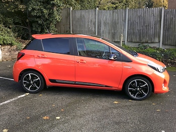 Used Toyota Yaris 2016 for sale - 76413370: Photo