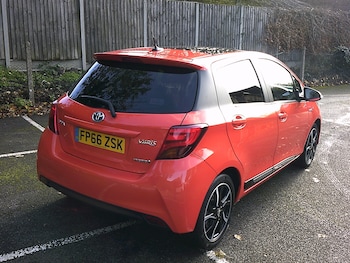 Used Toyota Yaris 2016 for sale - 76413370: Photo