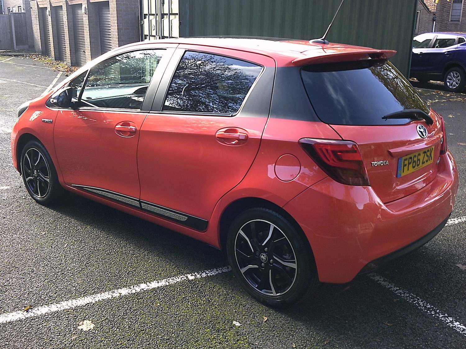 Used Toyota Yaris 2016 for sale - 76413370: Photo 5